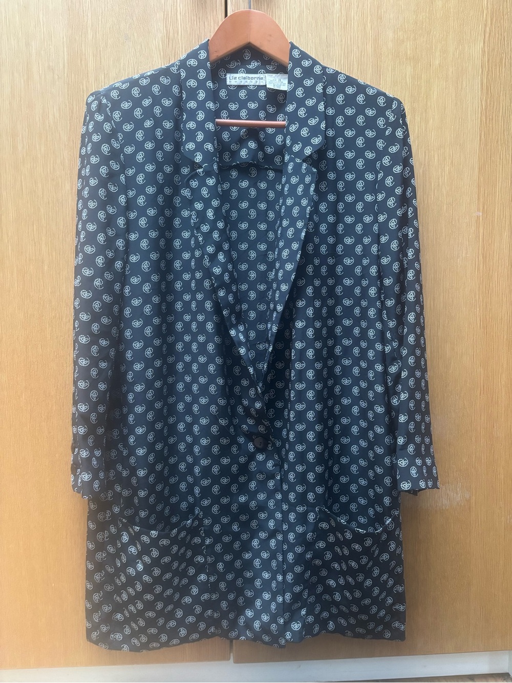 Vintage Liz Claiborne Black Blazer with White print